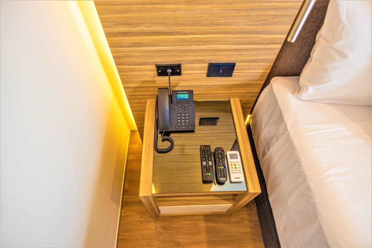 Hotel Plaza By Kavia